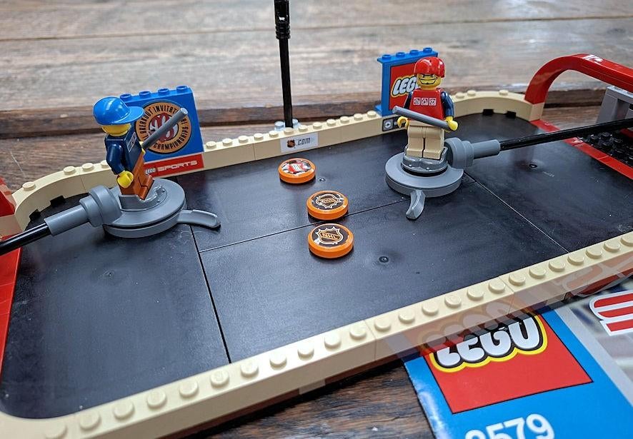 Lego Sports NHL Straathockey - 3579 met boekje, Ophalen of Verzenden, Zo goed als nieuw, Complete set, Lego