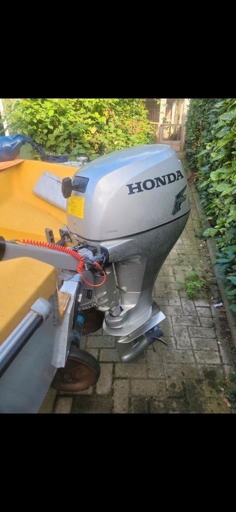 Honda buitenboord motor kortstaart 20 pk, Watersport en Boten, Ophalen, Zo goed als nieuw, Benzine, 10 tot 30 pk