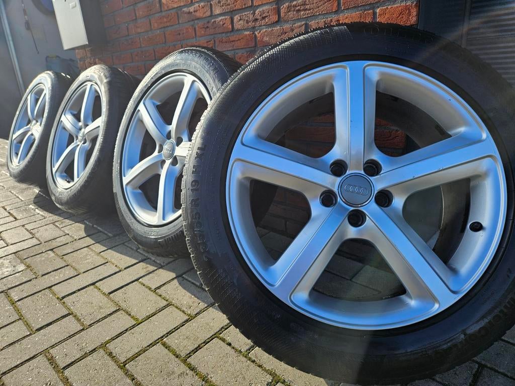 ️19" Originele Audi Q5 S-line velgen, Continental winter❄️, Auto-onderdelen, Banden en Velgen, Banden en Velgen, Winterbanden