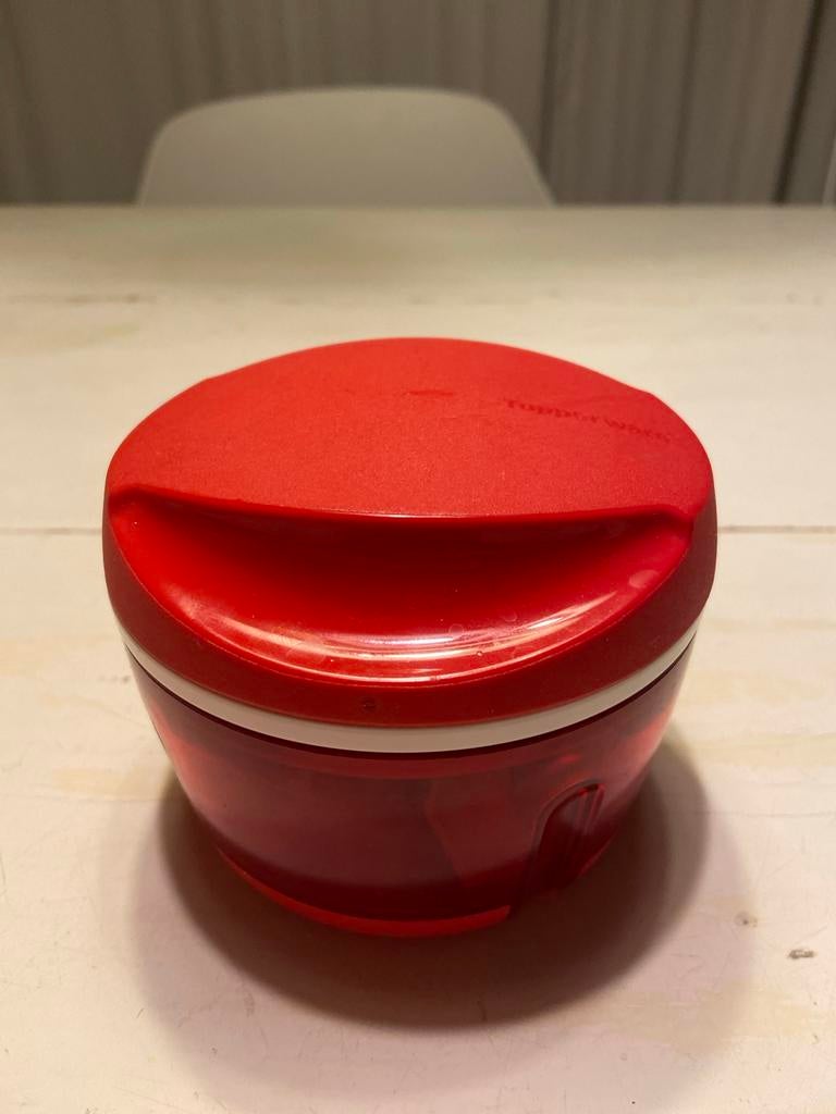 Tupperware Speedy Chef Hakmolen - Rood, Ophalen of Verzenden, Gebruikt, Rood, Schaal