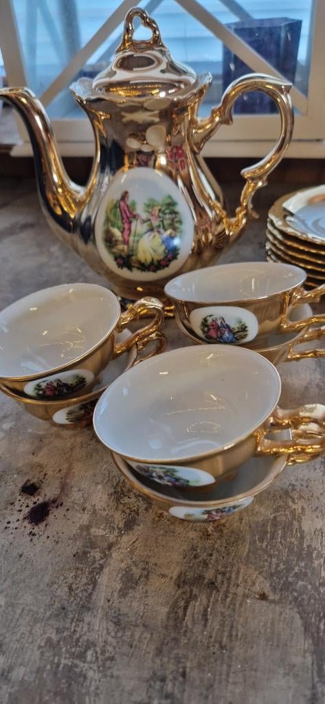 Antiek servies je goud, Antiek en Kunst, Antiek | Servies compleet, Ophalen