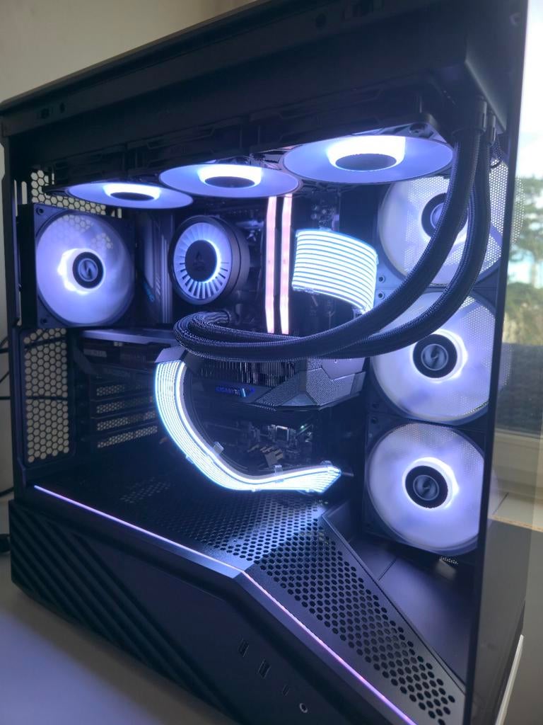 NIEUWE Gaming PC - R7 7800x3d, RX 9070, 32GB RAM, Computers en Software, Desktop Pc's, 32 GB, Nieuw, Ophalen of Verzenden, HDD