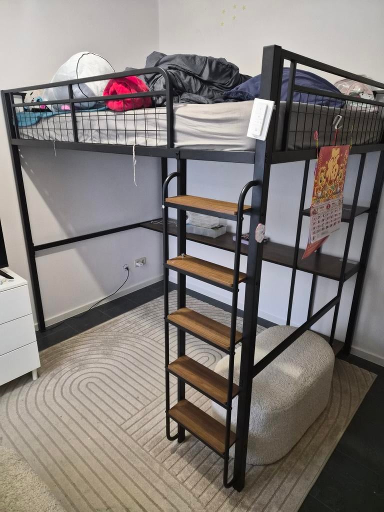 Hoogslaper 140x200 met matras - Ikea, Huis en Inrichting, Slaapkamer | Stapelbedden en Hoogslapers, Ophalen, Gebruikt, Hoogslaper