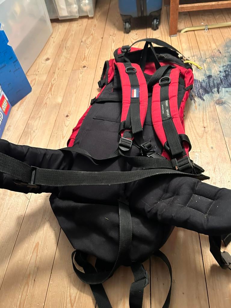 Trekking rugzak Perry Sport Summit, Ophalen, Gebruikt