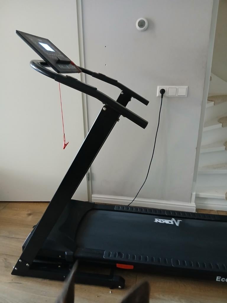 DKN Loopband - Perfect voor Thuis!, Sport en Fitness, Fitnessapparatuur, Gebruikt, Loopband, Benen, Buik, Rug, Metaal, Ophalen of Verzenden