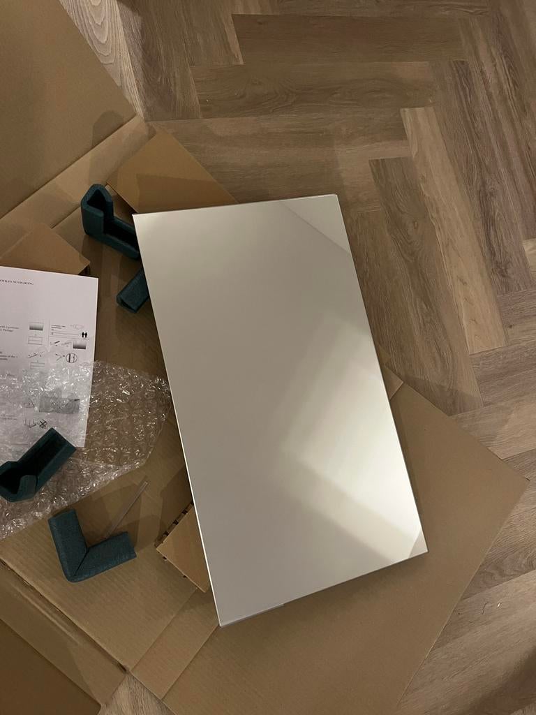 Spiegel voor wc, Huis en Inrichting, Woonaccessoires | Spiegels, Minder dan 50 cm, Ophalen of Verzenden, Zo goed als nieuw, Minder dan 100 cm