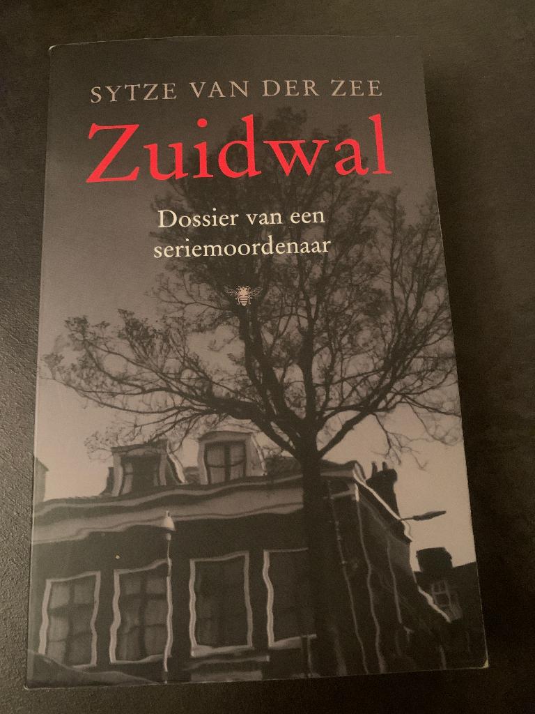 Sytze van der zee - zuidwal (dossier van de seriemoordenaar), Ophalen of Verzenden, Zo goed als nieuw, Sytze van der zee, Nederland