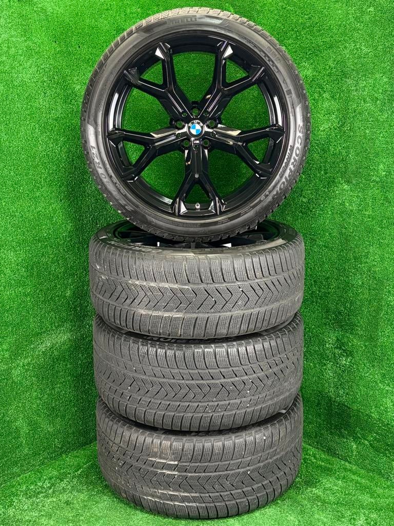 Originele 21 inch BMW 741M velgen winterbanden X5 X6 g05 g06, Gebruikt, 275 mm, Banden en Velgen, Germany