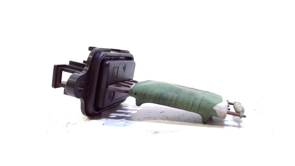 Kachelweerstand Renault Twingo, Auto-onderdelen, Onderdelen@venauto.nl, Van der Ven Autorecycling B.V., Gebruikt, Ettenseweg 76, 4706 PB Roosendaal, The Netherlands