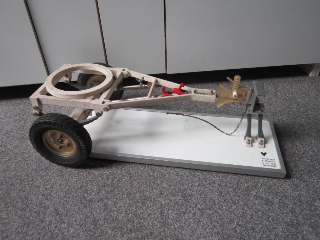 RIJSCHOOL LEERMODEL VANGMUILKOPPELING, Verzamelen, Ophalen, Gebruikt, Overige typen