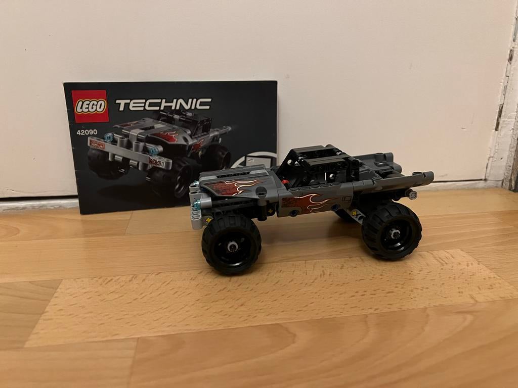 Lego Technic 42090 Vluchtwagen, Ophalen of Verzenden, Complete set, Lego