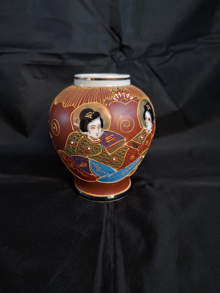 Vintage Japans Satsuma Vaasje, Ophalen