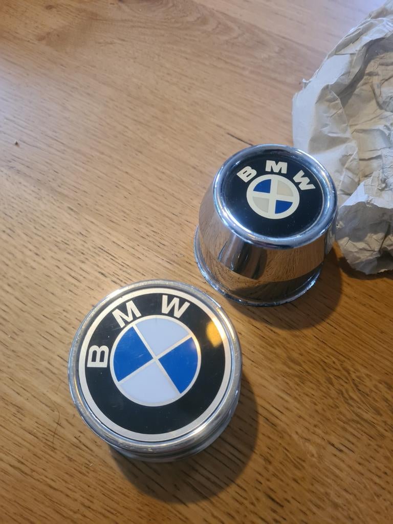 N.o.s. BMW naafdoppen, Auto diversen, Wieldoppen, Ophalen of Verzenden