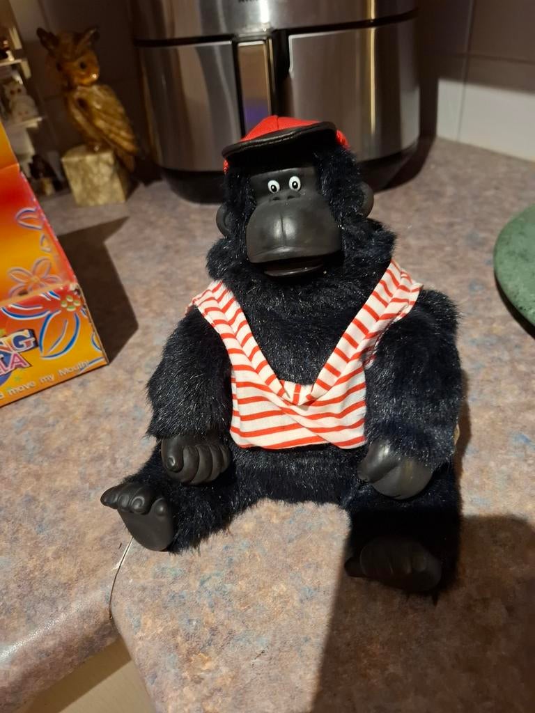 Oud  Speelgoed ,Gorilla King die kan zingen, Ophalen of Verzenden, Nieuw, Overige typen