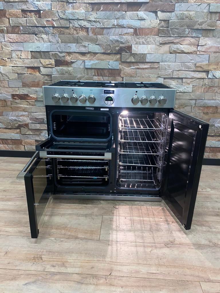 Mooie Stoves gasfornuis 5 pits met 3 ovens RVS 90 cm, Gebruikt, 60 cm of meer, Ophalen of Verzenden, Energieklasse A of zuiniger