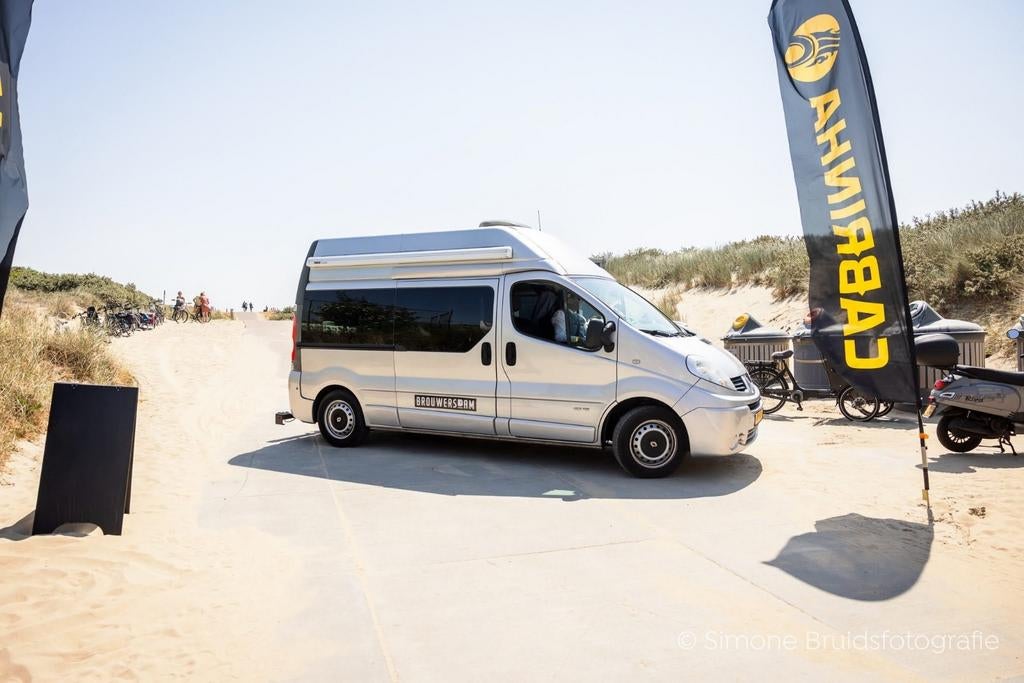 2012 Renault Traffic buscamper L2H2, Caravans en Kamperen, Campers, Overige merken, Buscamper of Camperbus, Buitenlamp, Tot en met 2