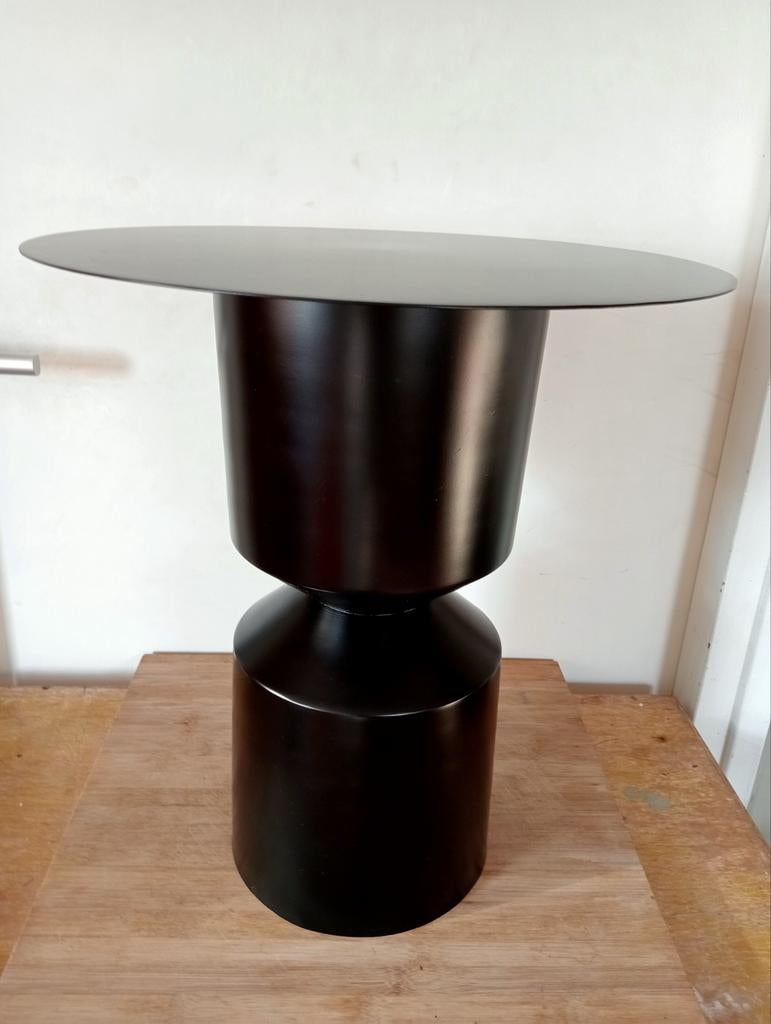 Leitmotiv Diabolo Zwarte Metalen Bijzettafel, 45 tot 60 cm, Minder dan 55 cm, Metaal of Aluminium, Rond