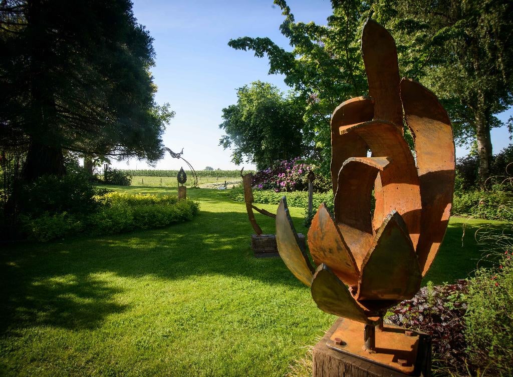 Het voorjaar is in zicht, tijd voor natuurlijke tuinbeelden, Ophalen of Verzenden, Nieuw, Metaal, Abstract beeld