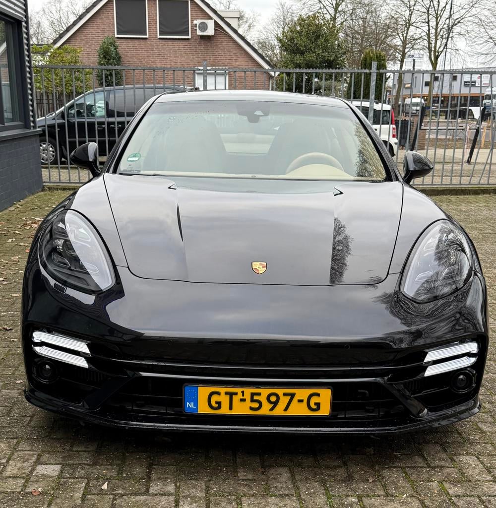 Porsche Panamera 4S 420 PK Facelift Turbo S Uitvoering, Auto's, Automaat, Euro 5, Beige, Zwart