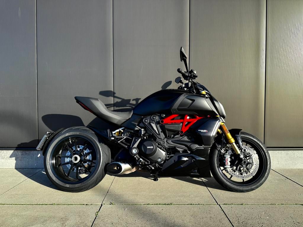 Ducati Diavel 1260S 2020 Termignoni 1260 S BTW Motor, 2 cilinders, Traction Control, Motorrijbewijs A, Particulier