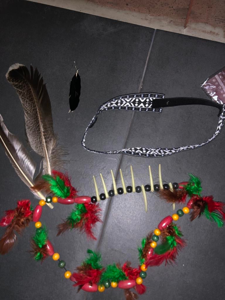 Indianen accessoires set, Ophalen of Verzenden, Zo goed als nieuw, Carnaval, Accessoires
