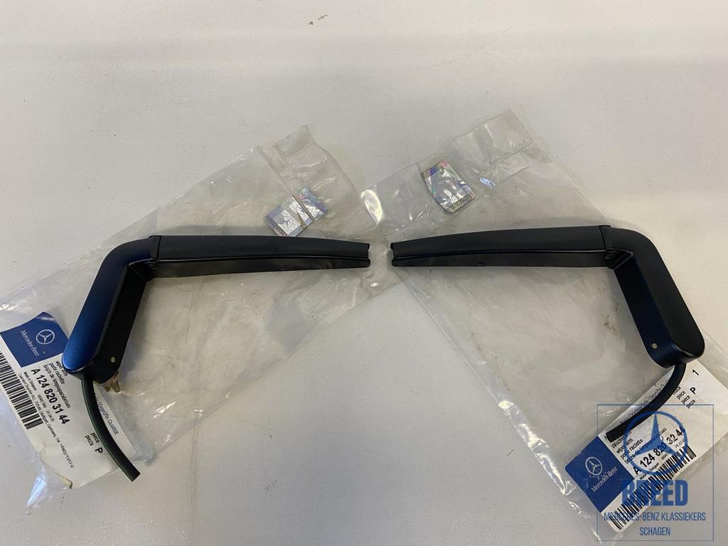 NOS koplampwisserarm L+R voor Mercedes-Benz W124 USA, -, Nieuw, Ophalen of Verzenden, -