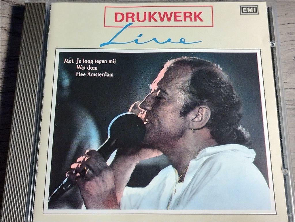 Drukwerk - Live, Ophalen of Verzenden, Zo goed als nieuw, Levenslied of Smartlap