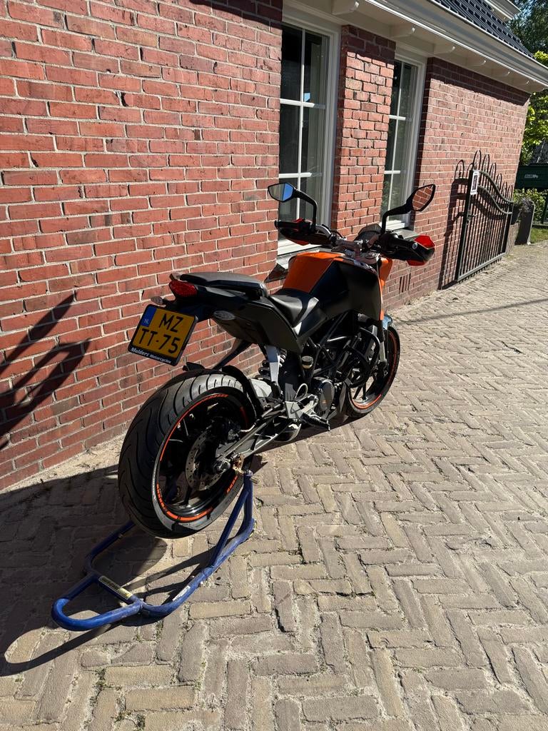 KTM Duke 125 A1, Motoren, Motoren | KTM, Sportuitlaat, Particulier, 125 cc, 11 kW of minder