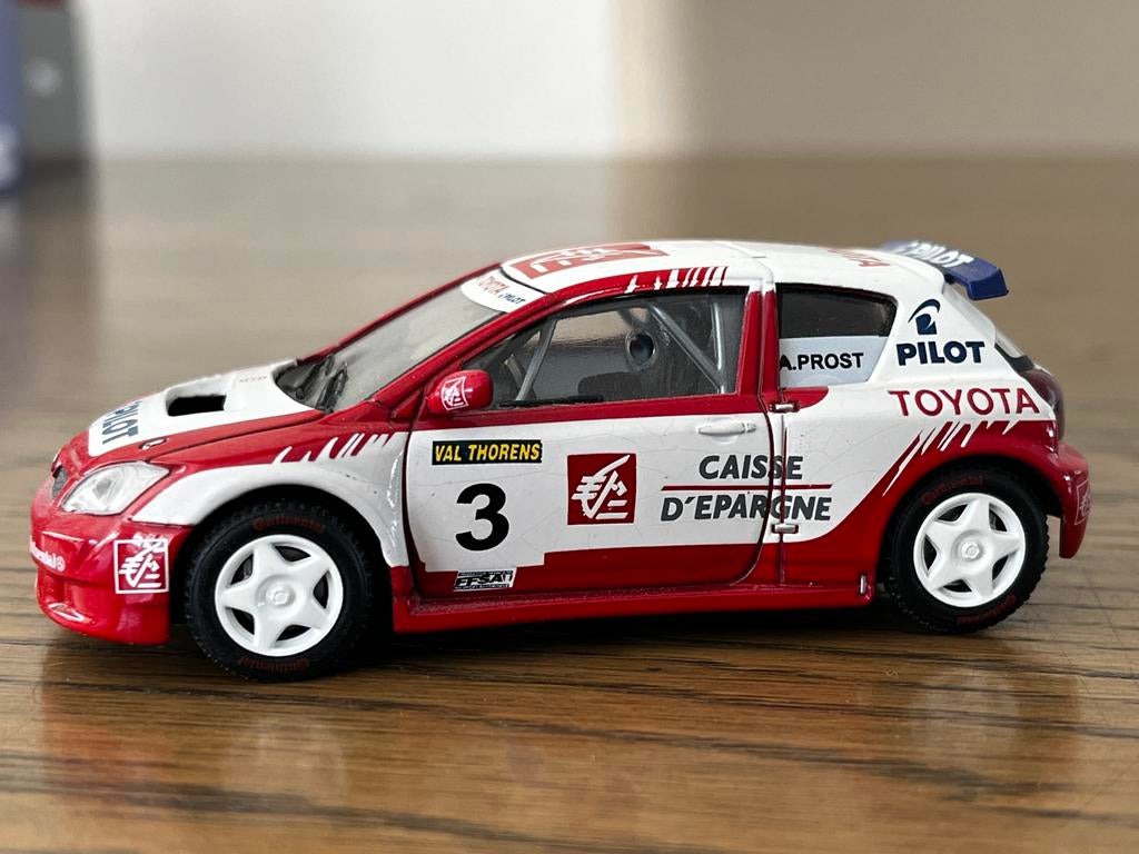 Solido Toyota Corolla Rally Val Thorens 1:43 A.Prost, Hobby en Vrije tijd, Modelauto's | 1:43, Ophalen of Verzenden, Zo goed als nieuw
