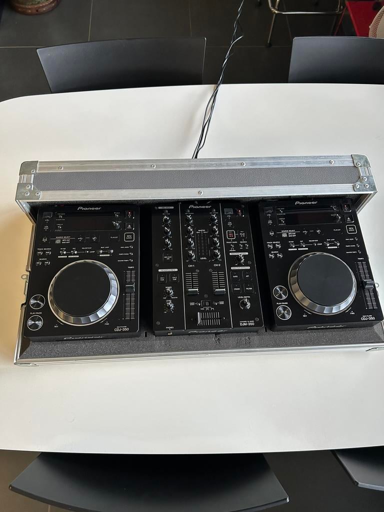 Pioneer dj set in Flightcase, Muziek en Instrumenten, Dj-sets en Draaitafels, Ophalen, Zo goed als nieuw, Pioneer