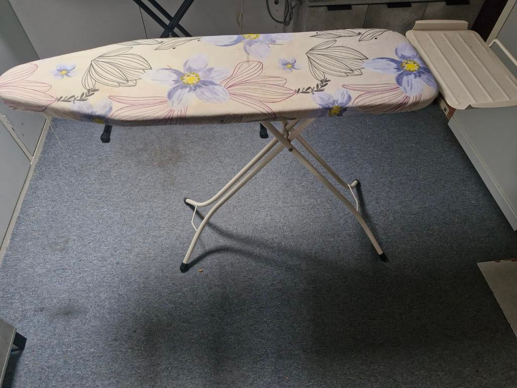 Strijkplank met plateau, Ophalen