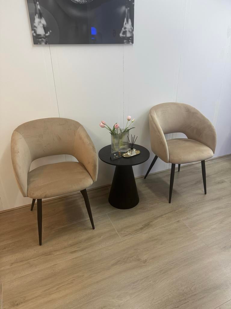 2 Kwantum eetkamerstoelen beige - Zo goed als nieuw, Huis en Inrichting, Stoelen, Twee, Overige kleuren, Ophalen of Verzenden