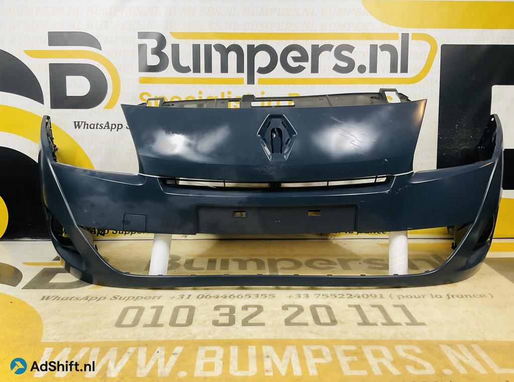 BUMPER Renault Scenic 3 2009-2012 VOORBUMPER 2-F6-11710z, Bumper