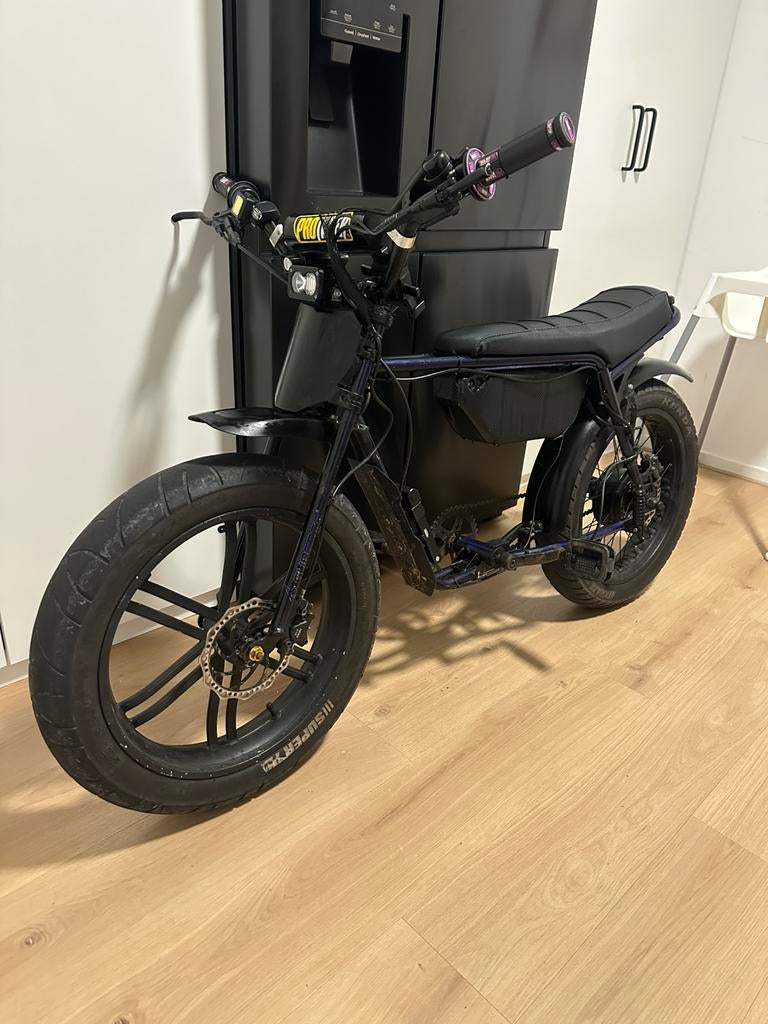 Super 73 zg, Ophalen of Verzenden, Zo goed als nieuw