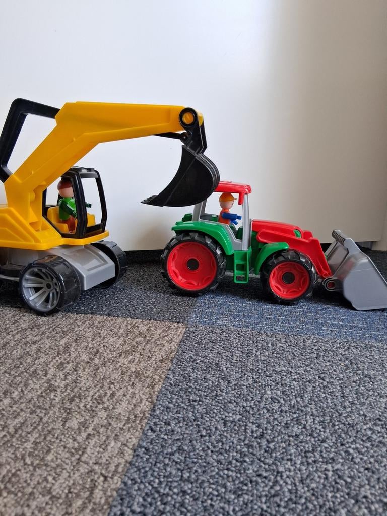 Lena plastic speelgoed kraan en tractor, Ophalen of Verzenden, Gebruikt