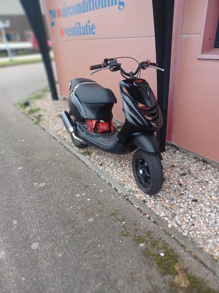 Piaggio Zip 125cc 4t, Fietsen en Brommers, Ophalen, Gebruikt, Piaggio