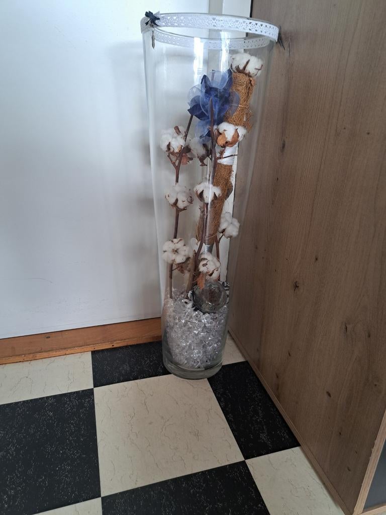 Glazen vaas met decoratie 70 cm, Ophalen