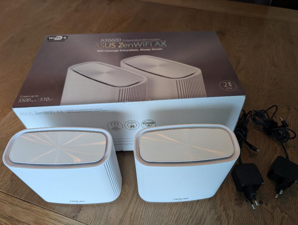 2x Asus ZenWiFi AX6600 Triband Mesh wifi router XT8, Ophalen of Verzenden, Zo goed als nieuw, Router, Asus router