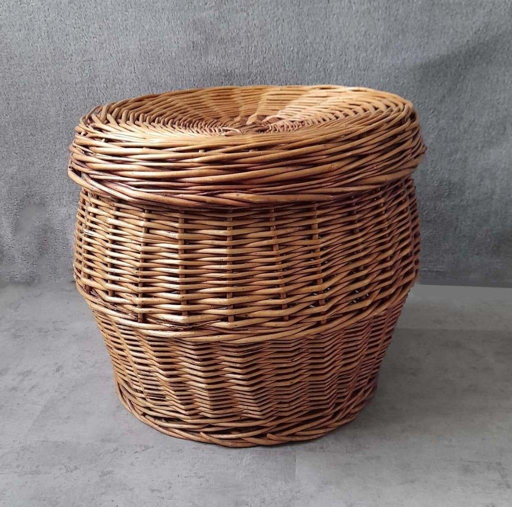 MAND van riet MET DEKSEL en opbergruimte. 37x37 cm, Mand, Rond, Ophalen of Verzenden, Zo goed als nieuw