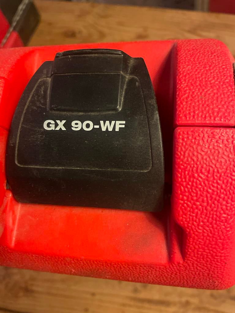 Hilti GX 90-WF Gasnagelapparaat met accessoires, Doe-het-zelf en Verbouw, Gereedschap | Handgereedschap, Zo goed als nieuw, Ophalen of Verzenden