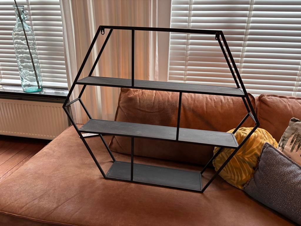 Zwart metalen wandrek, zeshoekig met 3 planken, Huis en Inrichting, Ophalen, Gebruikt