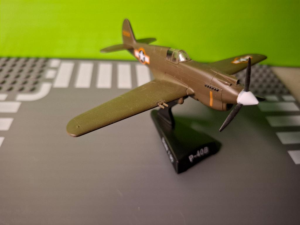 Del Prado - Curtiss P-40B Warhawk 1/100 MIB, Verzamelen, Ophalen of Verzenden, Zo goed als nieuw, Schaalmodel