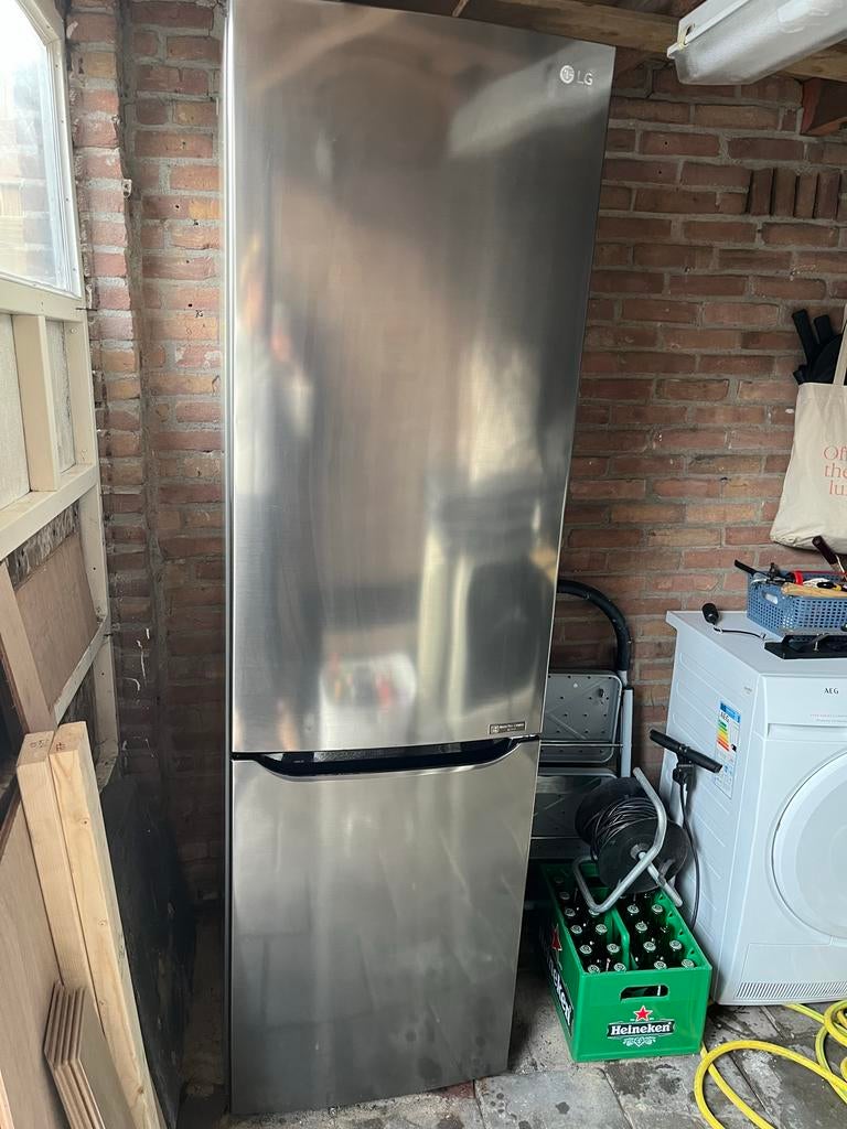 Grote LG koelkast met vriezer, Ophalen, Gebruikt, 200 liter of meer, 60 cm of meer