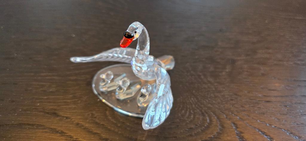 Swarovski Zwaan Familie - 243373, Verzamelen, Swarovski, Ophalen of Verzenden, Zo goed als nieuw, Figuurtje