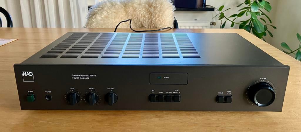 NAD 3225PE – de krachtige opvolger van de legendarische 3020, Audio, Tv en Foto, Overige merken, Gebruikt, Ophalen of Verzenden