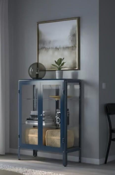 Vitrinekast Fabrikor antraciet, Ophalen, Zo goed als nieuw