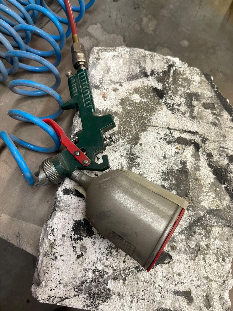 HBM Automatische Luchthaspel 12 Meter, 6 tot 10 bar, Ophalen of Verzenden, Zo goed als nieuw, Minder dan 200 liter/min