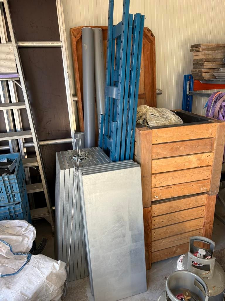 Te koop, Bosal legbordstelling blauw, Doe-het-zelf en Verbouw, Overige Doe-het-zelf en Verbouw, Gebruikt, Ophalen