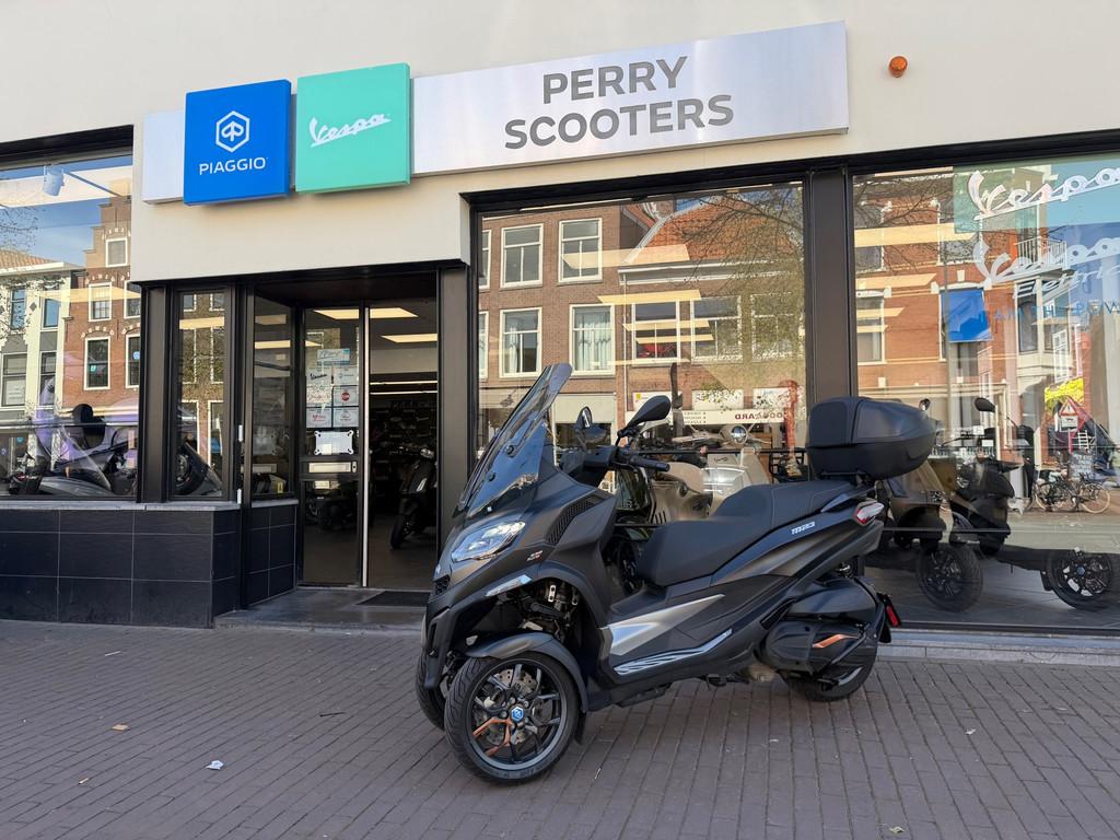 Piaggio MP3 530 HPE Exclusive EURO5 2024 | 12.03.2028 GARANT - foto 2