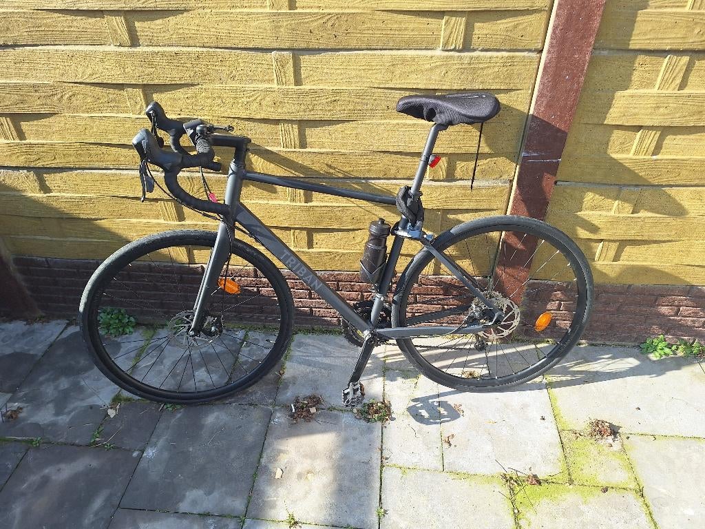 Triban 500 racefiets, Fietsen en Brommers, Fietsen | Racefietsen, Heren, Aluminium, Zo goed als nieuw, Meer dan 20 versnellingen